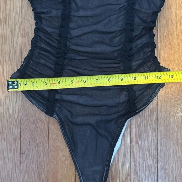 NWT Out from Under fully lined sheer / mesh ruched V neck bodysuit - Picture 15 of 16